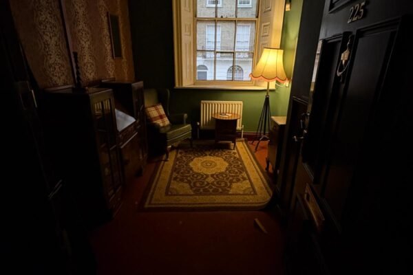 WhatsApp Image 2025-10-07 at 15.21.42 (1)