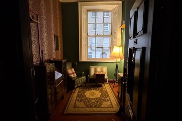 WhatsApp Image 2025-10-07 at 15.21.42